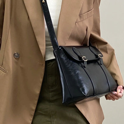 Medium Shoulder Bag - Beloria Greta